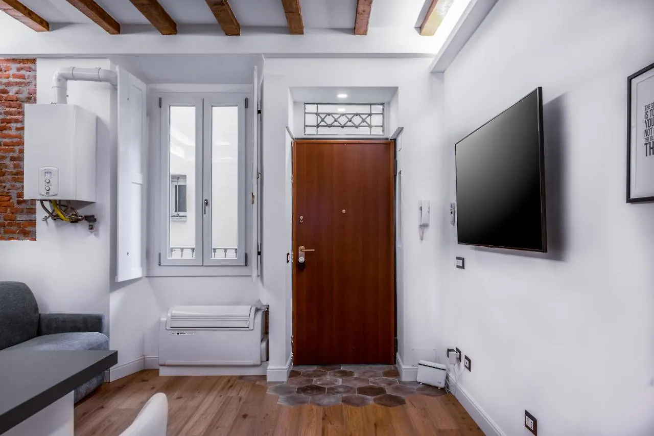公寓 Unique Suite In Milan Center